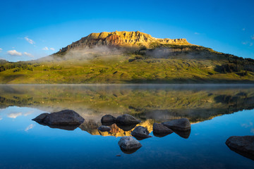 思念、想念、怀念、惦念如何区别？