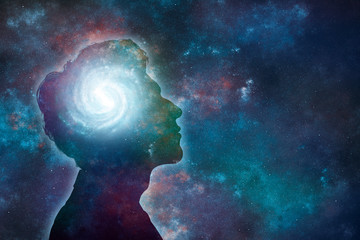 思念、想念、怀念、惦念如何区别？