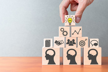 模特T台步骤及T台训练技巧