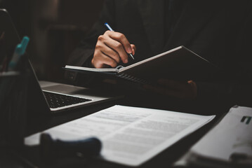 模特T台步骤及T台训练技巧