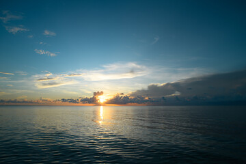 思念、想念、怀念、惦念如何区别？