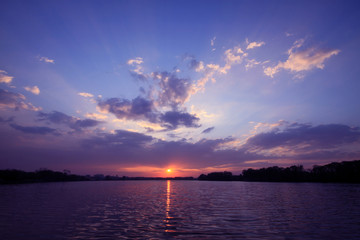 模特T台步骤及T台训练技巧